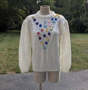 Vintage 90s Cream Knit Flower Sweater